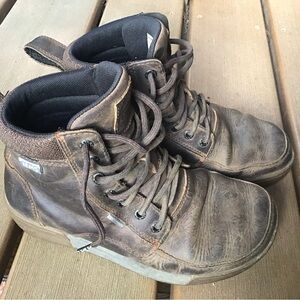 Women’s Boulder Summit Boots (Waterproof) - size 8.5